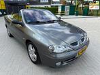 Renault Mégane Cabrio 2.0-16V IDE Privilège *HISTORIE* NWE, Gebruikt, 4 cilinders, Cabriolet, Handgeschakeld