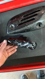 Forged carbon schommelarm kapje monovork zip/vespa, Motoren, Tuning en Styling, Ophalen of Verzenden