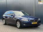 BMW 5-serie Touring 520i Leder|Navi|StoelVW|Trekhaak|Boekjes, Automaat, Euro 5, Gebruikt, 4 cilinders