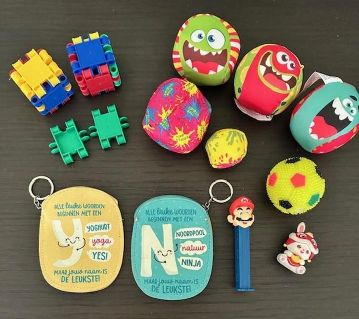Meerdere Grabbelton / schoen cadeautjes zgan (Sp260), Kinderen en Baby's, Speelgoed | Overig, Zo goed als nieuw, Jongen of Meisje