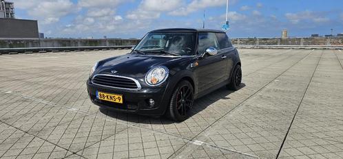 Mini 2010 (r56) 1.4  benzine Airco Opendak, Auto's, Mini, Particulier, One, ABS, Airbags, Airconditioning, Bluetooth, Boordcomputer