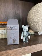 Kaws bearbrick grey 100%, Verzamelen, Ophalen of Verzenden, Zo goed als nieuw