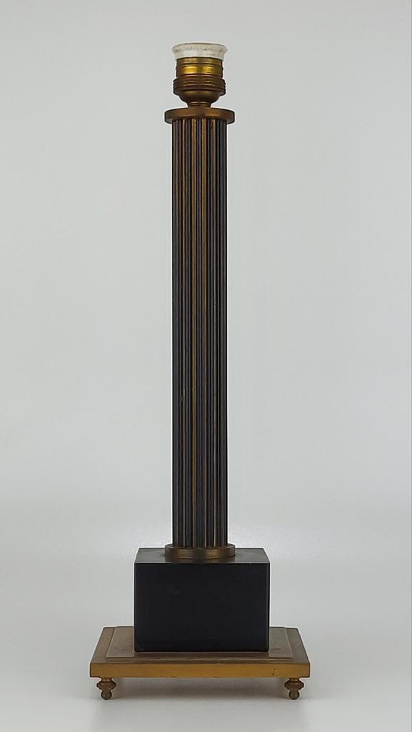 Exclusieve Art Deco Tafellamp - Geometrische Elegantie, Antiek en Kunst, Antiek | Lampen, Ophalen of Verzenden