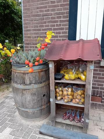 Kweeperen, stoofperen, tamme kastanjes beschikbaar voor biedingen