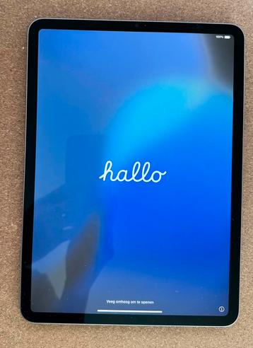 Apple iPad Pro (2021) 11" Wi-Fi, M1, 8GB, 128GB beschikbaar voor biedingen
