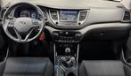 Hyundai Tucson 1.6 GDi Premium*DealerOh*Trekhaak*Navi*Camera, Auto's, Hyundai, Voorwielaandrijving, Gebruikt, Leder en Stof, Bedrijf