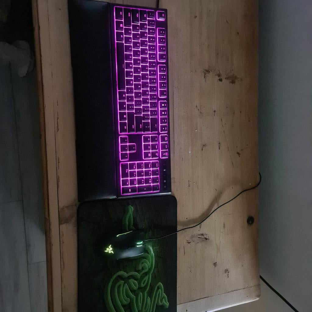 Razer Toetsenbord en Muis Set - Gaming, Ophalen of Verzenden, Zo goed als nieuw, Razer, Qwerty