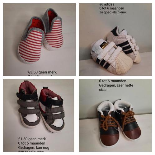 Sloffen jongens, Kinderen en Baby's, Babykleding | Schoentjes en Sokjes, Zo goed als nieuw, Jongetje, Schoentjes, Ophalen of Verzenden