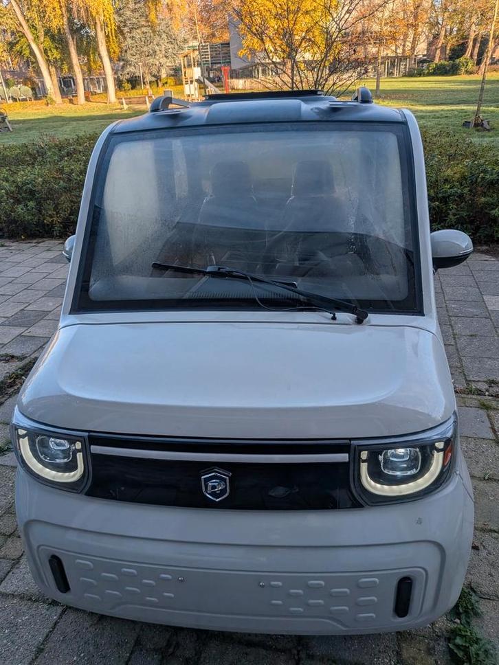 100% elektrisch brommobiel auto oplaadbare thuis stroom, Diversen, Brommobielen en Scootmobielen, 46 km of meer, 16 km/u of meer