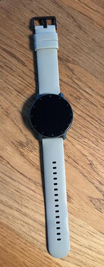 Smartwatch (rond) met mooie kunststof band beschikbaar voor biedingen