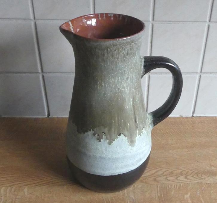 Marei vintage vaas schenkkan West-Germany groen grijs zwart, Huis en Inrichting, Woonaccessoires | Vazen, Gebruikt, Groen, Minder dan 50 cm