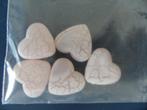 Zakje met 5 roze hartvormige kralen  Met craquelé effect, Ophalen of Verzenden, Nieuw, Kraal