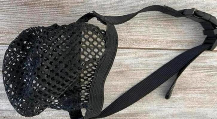 Trixie Anti-Lokaas-Snuitje maat L, Dieren en Toebehoren, Honden-accessoires, Zo goed als nieuw, Ophalen of Verzenden