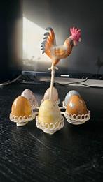 Gietijzeren eierhouder met 6 marmeten eieren, 21cm hoog, Ophalen of Verzenden, Zo goed als nieuw
