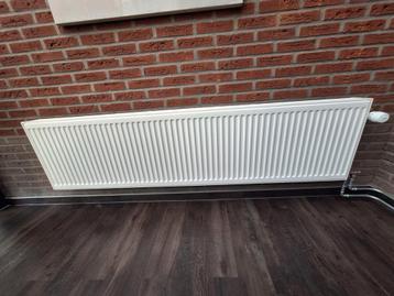 Radiator incl beugels  beschikbaar voor biedingen