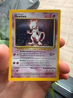 Mewtwo 10/102 NL - Base set, Hobby en Vrije tijd, Verzamelkaartspellen | Pokémon, Ophalen of Verzenden, Gebruikt, Losse kaart