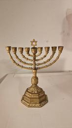 Joodse kandelaar, Ophalen, Koper of Brons