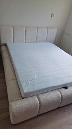 Teddy boucle bed incl matras, Ophalen, Teddy, Tweepersoons, Zo goed als nieuw