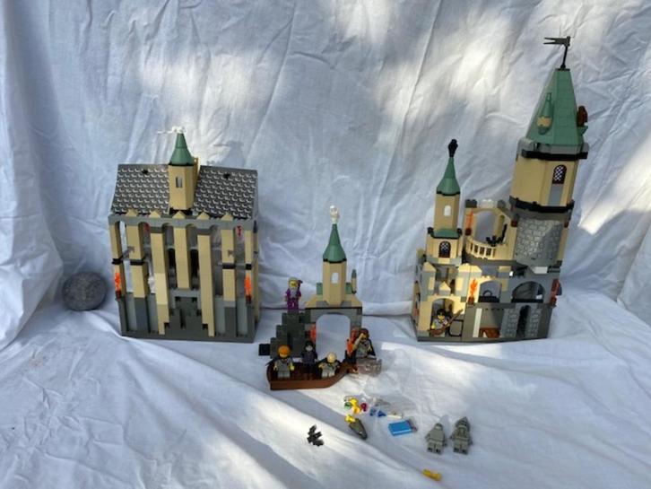 Lego 4709 Harry Potter Kasteel en 9 minifiguren zie de fotos, Kinderen en Baby's, Speelgoed | Duplo en Lego, Zo goed als nieuw