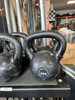 Uitzoeken 6 kg kettlebell kettlebells gewichten 12 euro pst, Sport en Fitness, Fitnessmaterialen, Gebruikt, Gewichten, 6 kg kettlebell