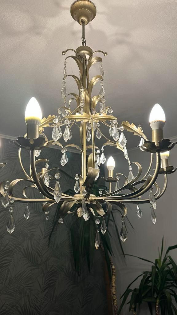 Elegante Messing Kroonluchter met Kristallen, Huis en Inrichting, Lampen | Kroonluchters, Gebruikt, Glas, Ophalen of Verzenden