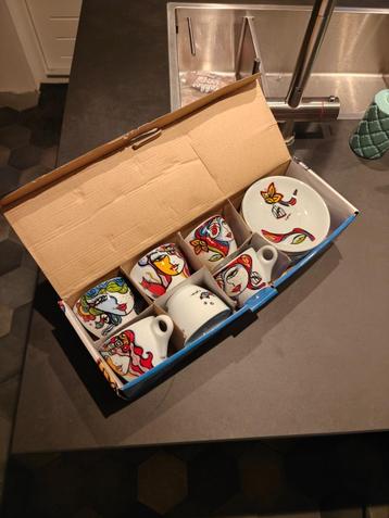 Josien Broeren kop en schotel 6x beschikbaar voor biedingen