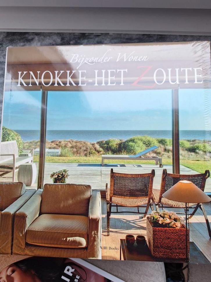 Knokke-Het Zoute: Bijzonder Wonen, Boeken, Wonen en Tuinieren, Nieuw, Interieur en Design, Ophalen of Verzenden