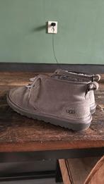 UGG grijze maat 50,5, Ophalen of Verzenden, Gedragen, Overige kleuren, Veterschoenen