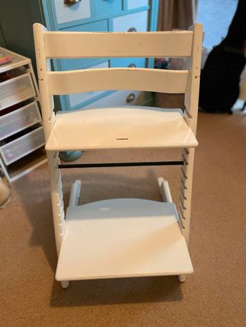 Stokke Tripp Trapp Witte Kinderstoel beschikbaar voor biedingen