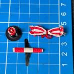 Revers strikje baton en rozet RODE KRUIS VERDIENSTE medaille, Ophalen of Verzenden, Zo goed als nieuw