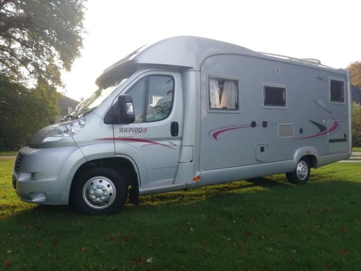 campers RAPIDO 7096+ MET TREKHAAK EN SOLAR, Caravans en Kamperen, Campers, Bedrijf, tot en met 4, Half-integraal, Rapido, Overige merken