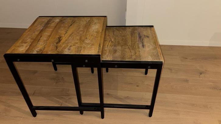 Salontafel Set Mangohout & Zwart Staal - 2 stuks, Huis en Inrichting, Tafels | Bijzettafels, Zo goed als nieuw, Vierkant, Minder dan 45 cm