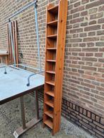 CD kast / Houten Boekenkast / Wandkast, Huis en Inrichting, Ophalen, Met plank(en), Minder dan 50 cm, Gebruikt
