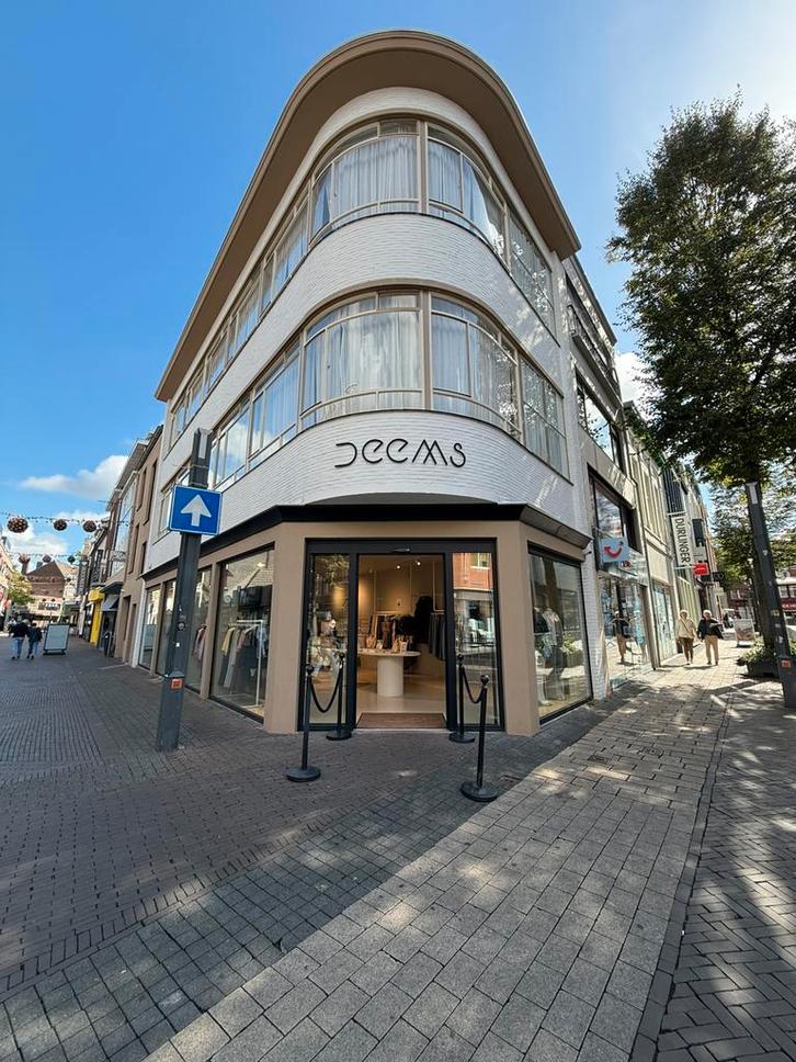 TE HUUR: Groot Bedrijfspand Heerlen (Hartje Centrum), Zakelijke goederen, Exploitaties en Overnames