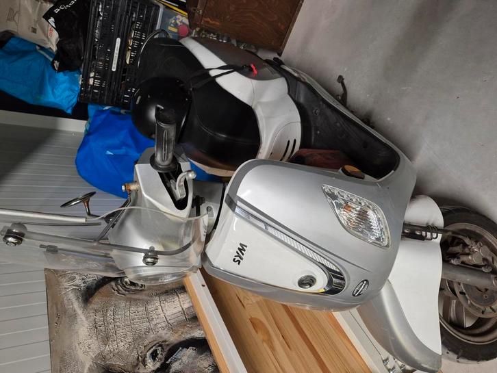 Sym fiddle te koop 100€, Fietsen en Brommers, Brommeronderdelen | Scooters, Gebruikt, Overige typen, Ophalen