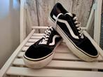 Vans zwart old skool maat 40  nieuw 85,-, Zwart, Ophalen of Verzenden, Sneakers of Gympen, Gedragen