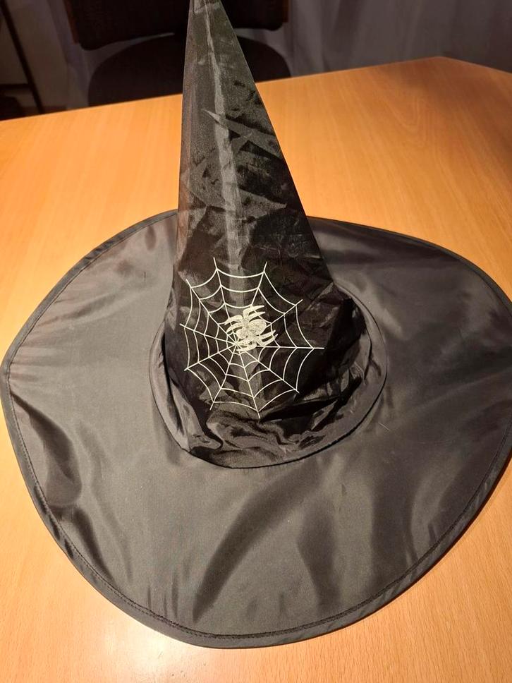 Halloween Verkleedbox + veel extra's, Kinderen en Baby's, Carnavalskleding en Verkleedspullen, Gebruikt, Jongen of Meisje, Ophalen