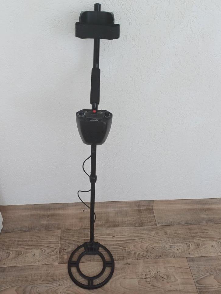 Metaaldetector - Zoek naar verborgen schatten!, Hobby en Vrije tijd, Metaaldetectors, Gebruikt, 30 cm of minder, Overige merken