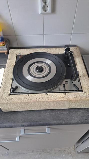 Dual 1215 Vintage Platenspeler beschikbaar voor biedingen