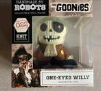 One-Eyed-Willie handmade knit series, Ophalen of Verzenden, Nieuw, Film, Actiefiguur of Pop