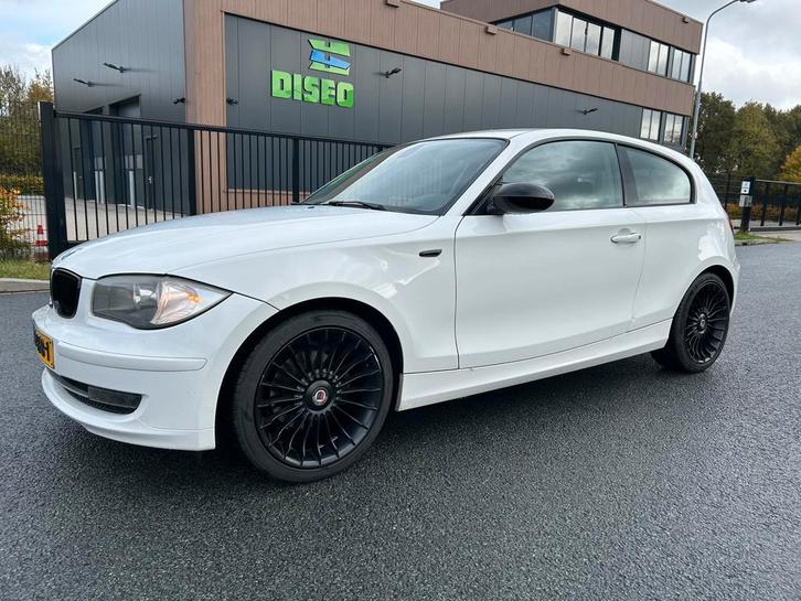 BMW 1-Serie 2.0 118D 3DR 2008 Wit, Auto's, BMW, Particulier, 1-Serie, ABS, Airbags, Airconditioning, Alarm, Apple Carplay, Boordcomputer
