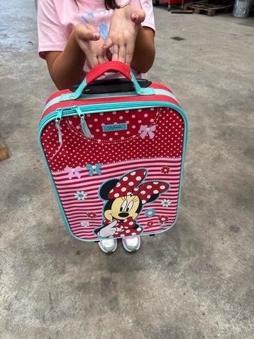Mini Mouse Kinderkoffer - Vrolijk op Reis! beschikbaar voor biedingen