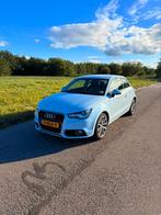 Audi A1 1.4 TFSI Ambition pro line *nieuwe APK*, Auto's, Voorwielaandrijving, A1, Zwart, Leder en Stof