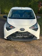 Toyota aygo 1.0 2019 wit, Auto's, Voorwielaandrijving, Stof, Wit, Handgeschakeld