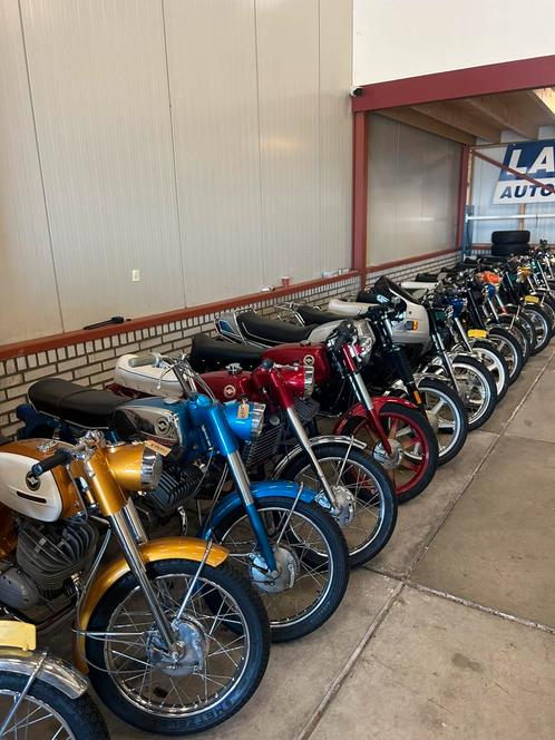 3 X inruiler en 22 X Zundapp, Fietsen en Brommers, Brommers | Oldtimers, Overige merken, Maximaal 45 km/u, Ophalen