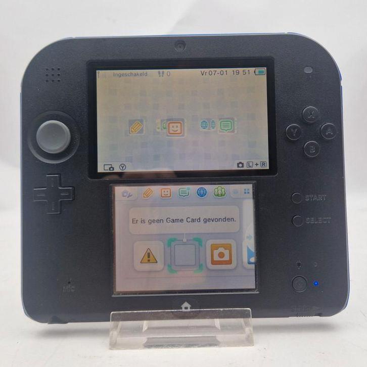 Nintendo 2DS + Lader || Nu voor €109,99, Spelcomputers en Games, Spelcomputers | Nintendo DS, Gebruikt, DS Lite, Overige kleuren