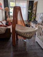Rotan wieg compleet ouderwets riet met bekleding en gordijn, Ophalen, Zo goed als nieuw, Wieg