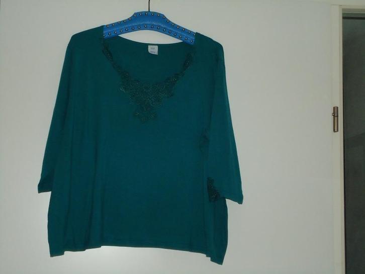 shirt mt xxl groen de bw = 130, Kleding | Dames, T-shirts, Zo goed als nieuw, Maat 46/48 (XL) of groter, Groen, Korte mouw, Ophalen of Verzenden