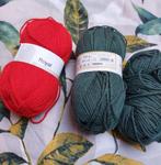 2,5 bollen wol, groen en rood (royal), Ophalen of Verzenden