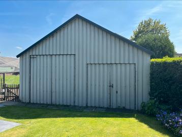Garage Schuur (excl zonnepanelen) gratis te demonteren beschikbaar voor biedingen